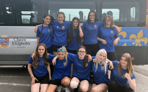 Year 9 girls rounders