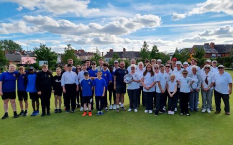Mansfield Bowling Club vs QEA staff and students
