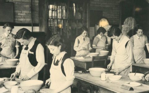 #throwbackthursday QEA cookery