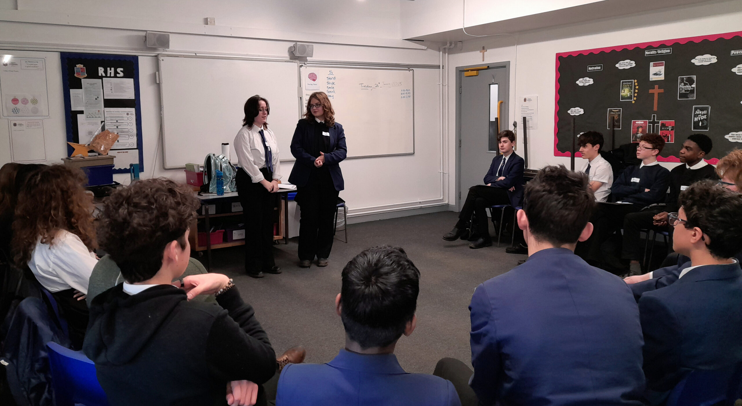 Developing confident communicators with Talk The Talk Queen Elizabeth